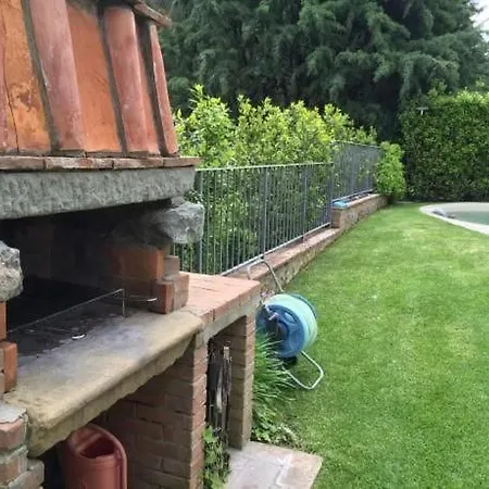 Gemuetliches Mit Privatem Pool
